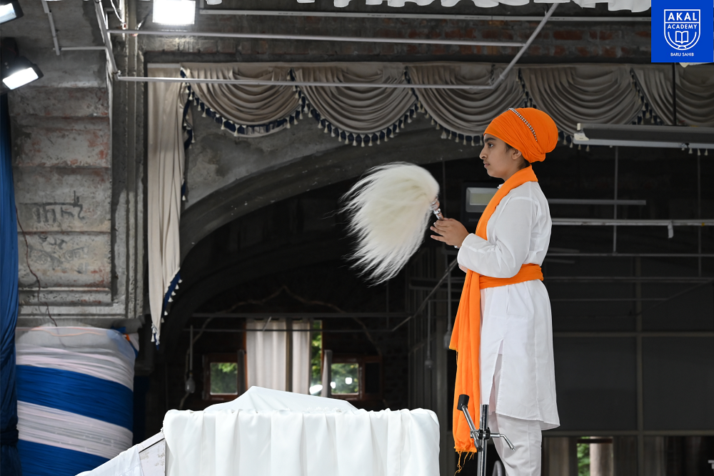 International Campers AttenSpecial Mid-Session Ceremony at Darbar Sahib, Baru Sahib Gallery Image