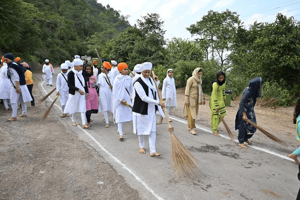 Nagar Kirtan 356th GuruPurab Shri Guru Nanak Dev Ji Gallery Image