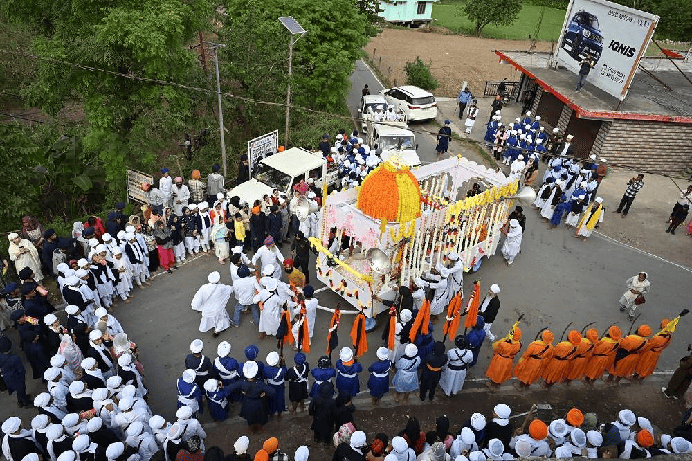 Nagar Kirtan 356th GuruPurab Shri Guru Nanak Dev Ji Gallery Image
