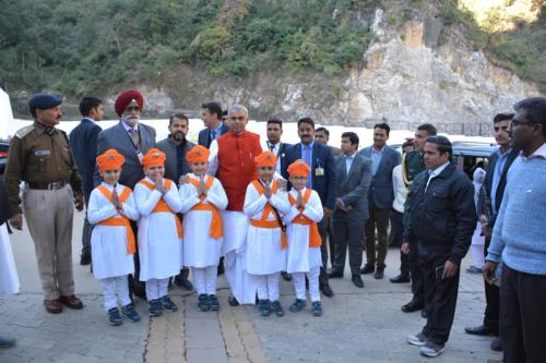 His Excellency, the  Governor of Himachal Pradesh, Acharya Dev Vrat  visited Baru Sahib (3)