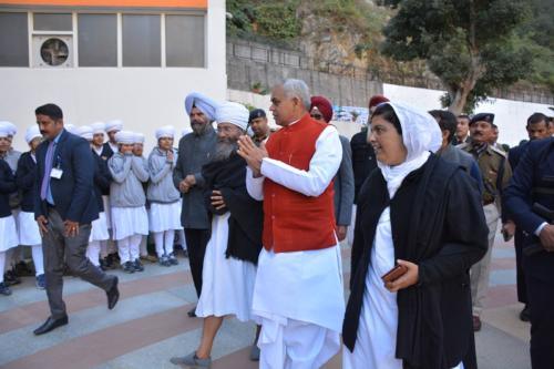 His Excellency, the  Governor of Himachal Pradesh, Acharya Dev Vrat  visited Baru Sahib (4)